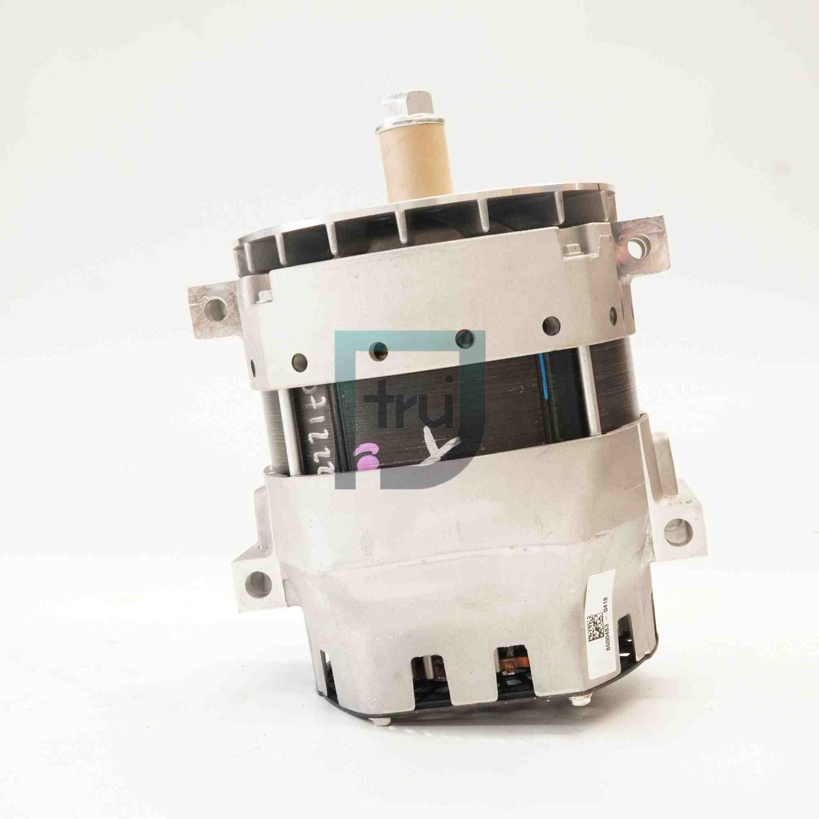 3643862 QSK60 Alternator - Image 2