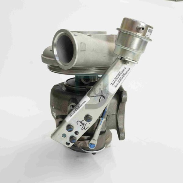 4024964-3593600-QSM11-Turbocharger-3