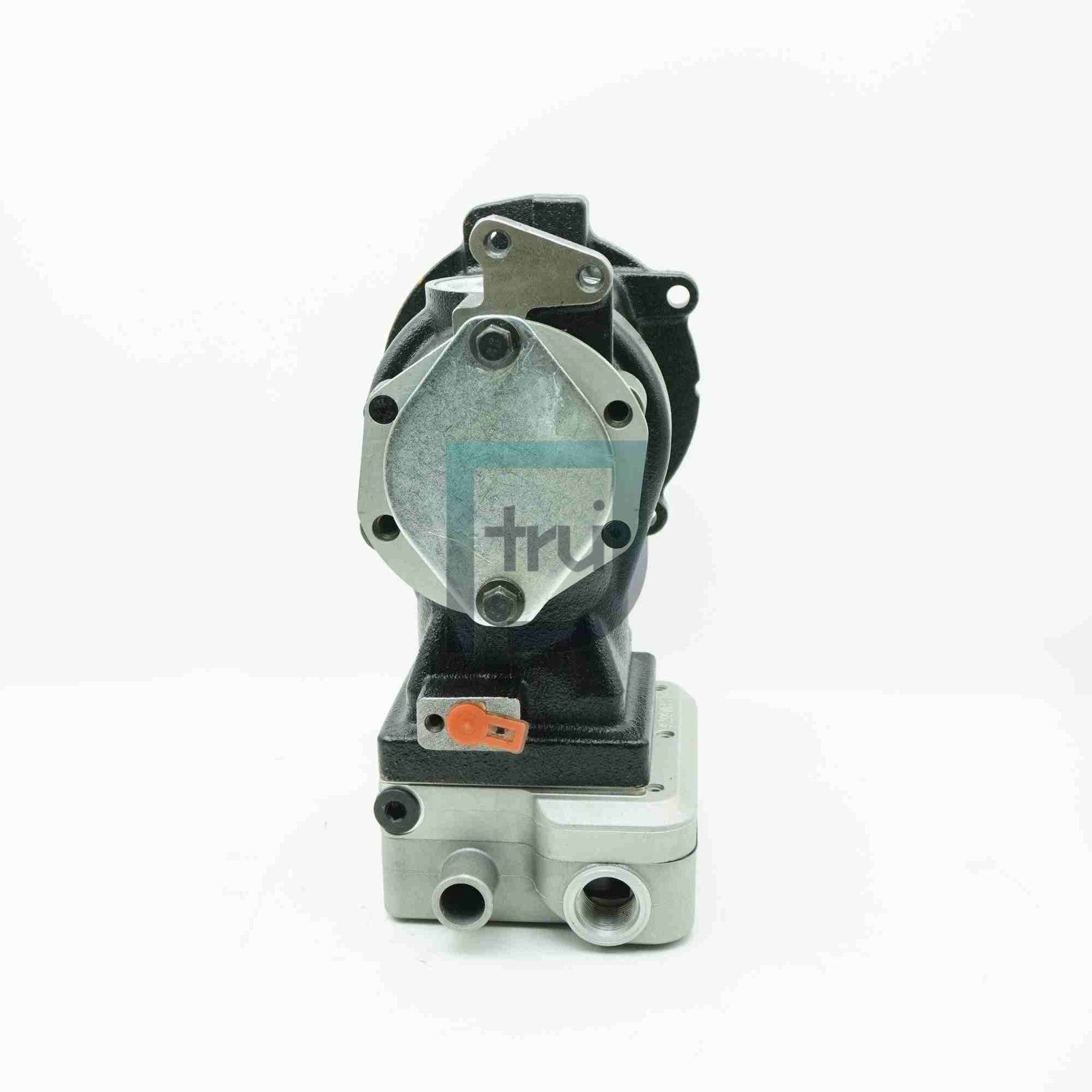 4318216 3103413 4952758 3104216 QSX15 Air Compressor - Image 2