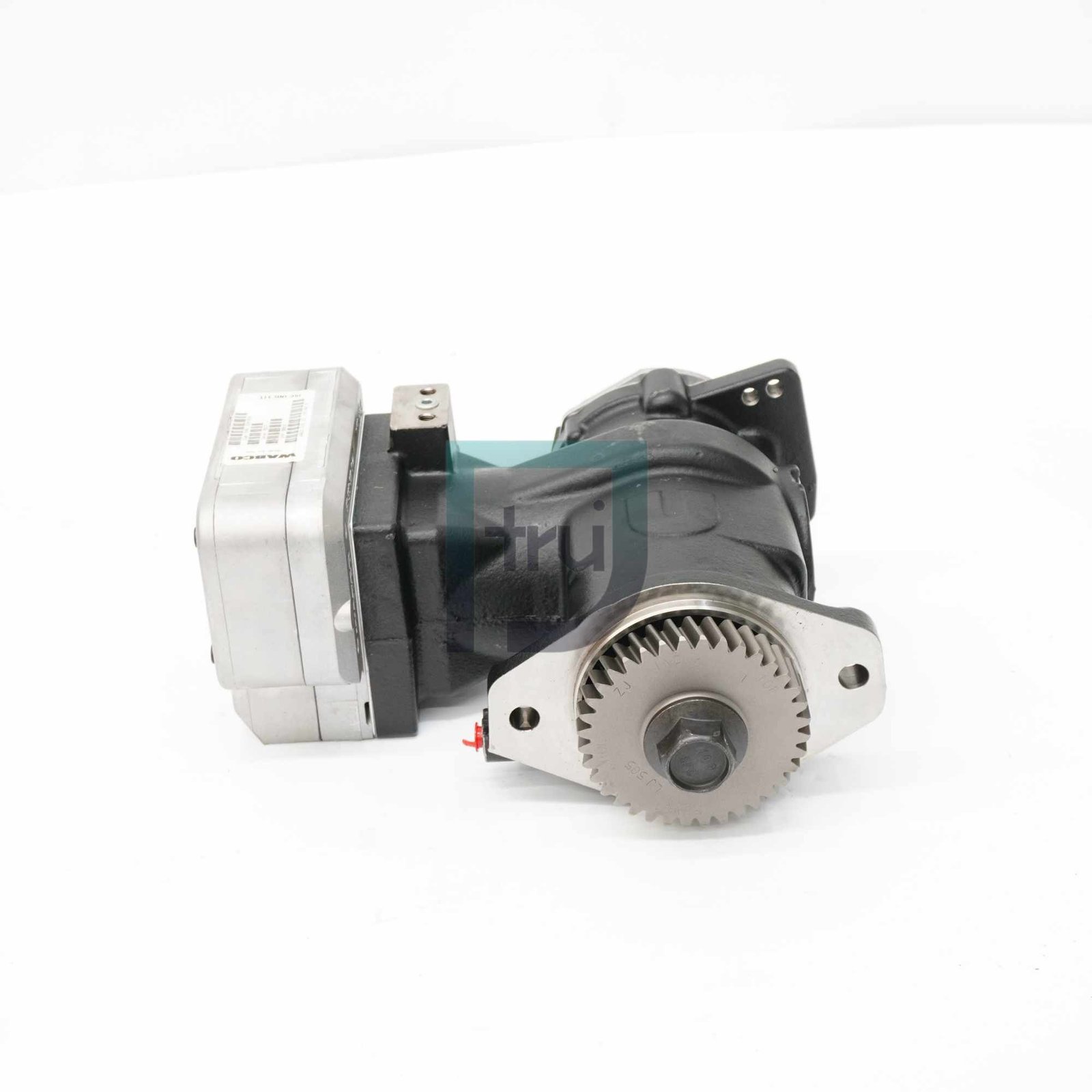 5301084 5287078 4946295 4936212 3969104 6CT Air Compressor - Image 2