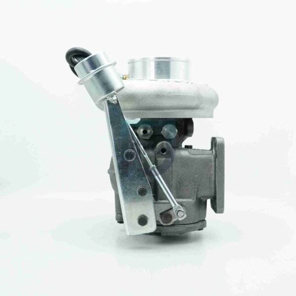 6745-81-8030--SAA6D114E-3-WA430-6-Water-cooled-Turbocharger-3