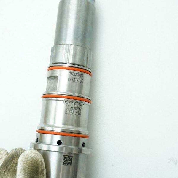 3076704--Cummins-Injector--4