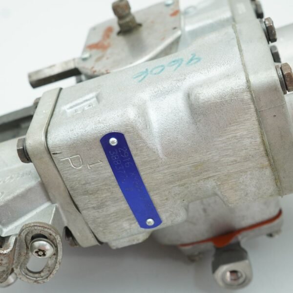 3883776-4907234-XY81-Fuel-Pump-M11-C300-3