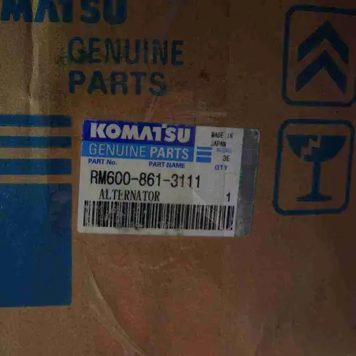 600-861-3111 PC300-7 SAA6D114 发电机 Alternator - Image 2
