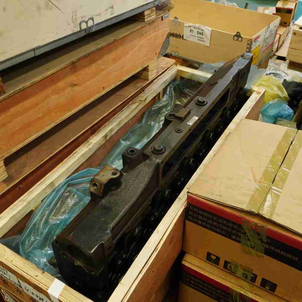 3921247 4933817 4940658 6CT Cylinder Head Assembly - Image 2