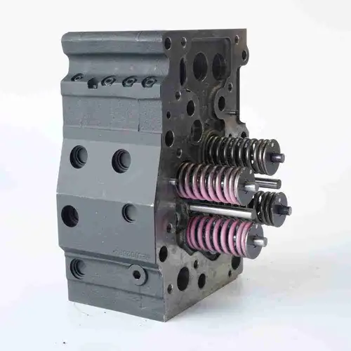 5372431 3649048 3642930 3649047 Cylinder Head - Image 10