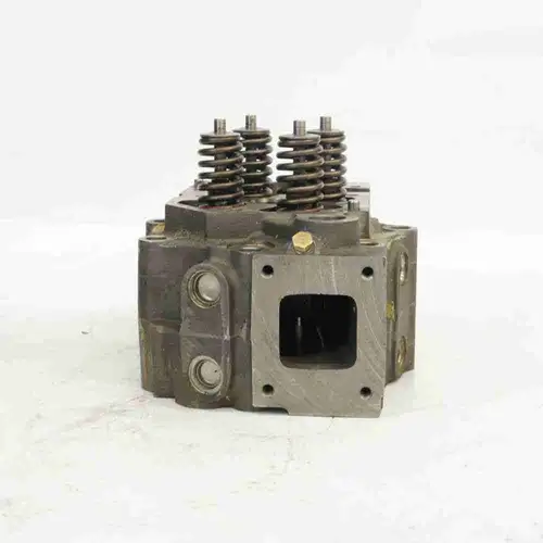 5538438 3647149 4313888 5371844 Cylinder Head - Image 4