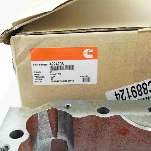 4924293 4371882 5593393 K38 Rocker Housing - Image 2