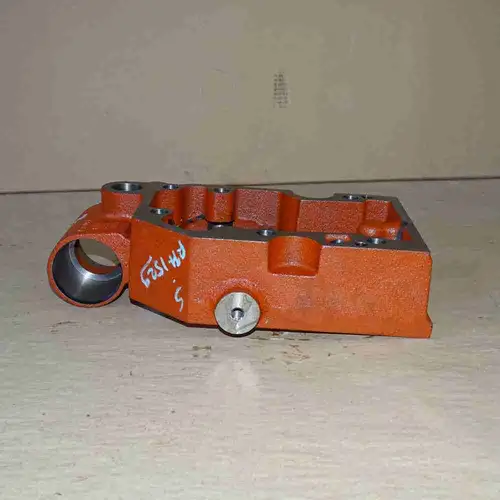 3177713 K38 K50 Rocker Housing - Image 4