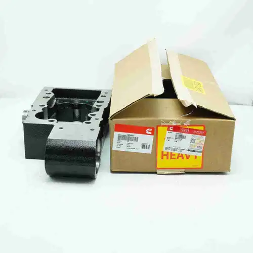 3650897 3648222 4100827 QSK60 Rocker Housing - Image 2