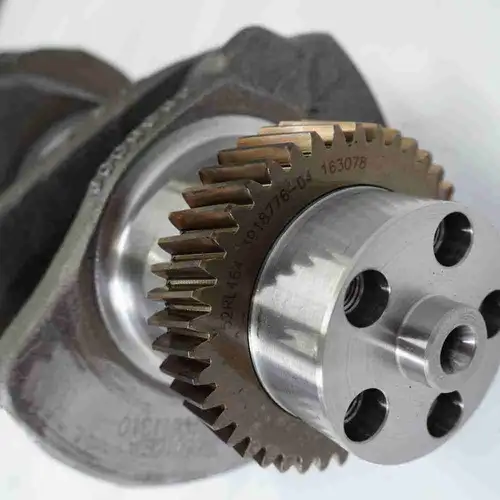 3965012 3965010 3965011 ISL Crankshaft - Image 8