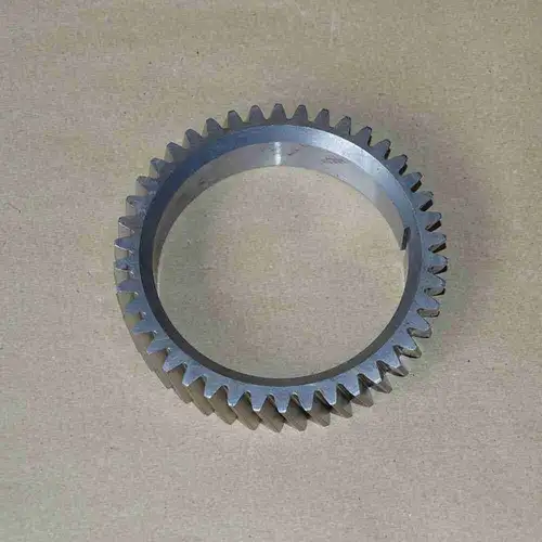 4953319 4953165 207259 206903 Crankshaft Gear - Image 3