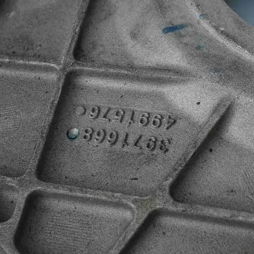 5273558 5273556 5273559 3971668 Flywheel Housing - Image 8