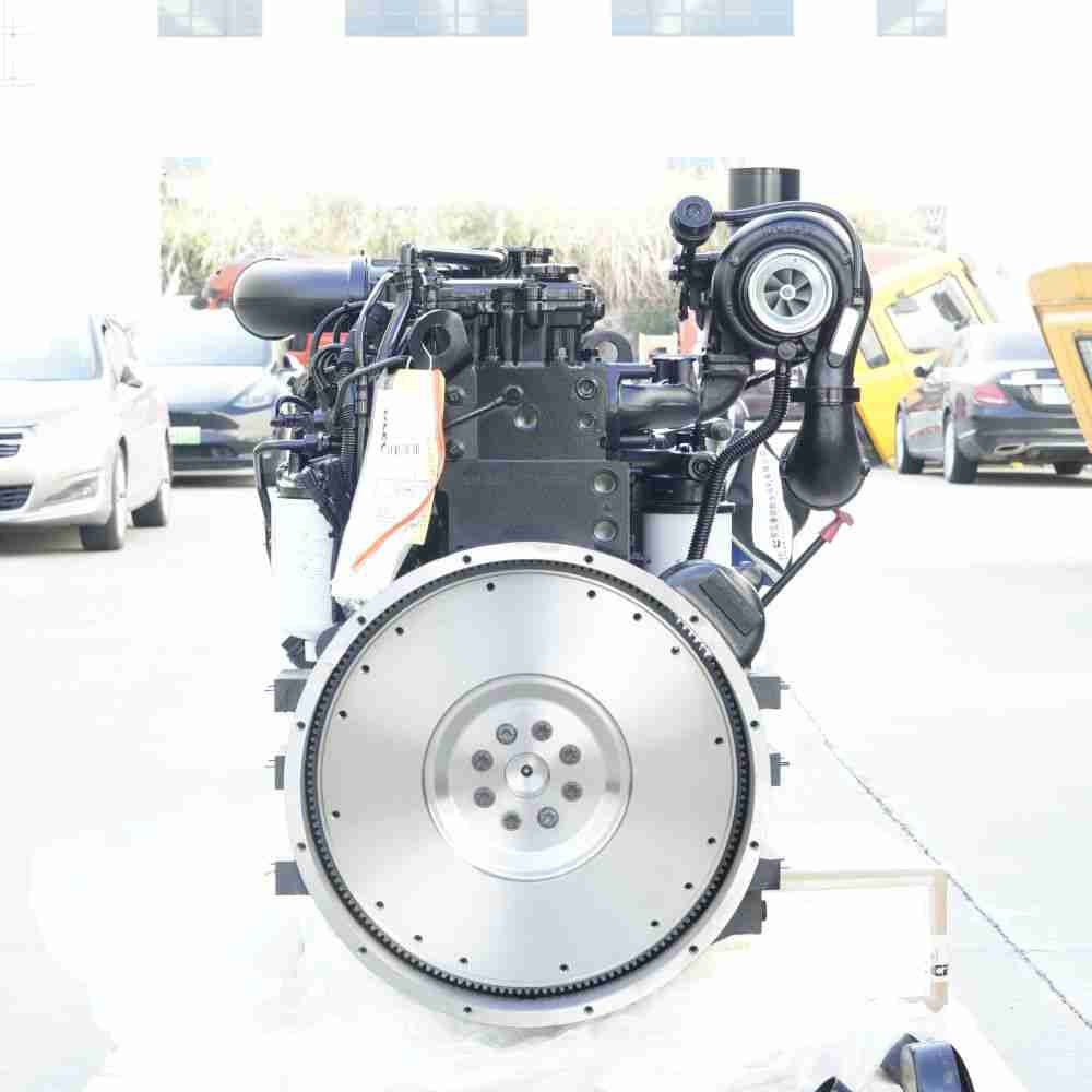 93360415 QSL9-C260-30 QSL9 Engine Assembly - Image 4