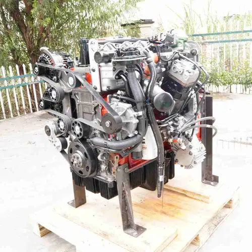 ISB4.5E6210 Engine Assembly - Image 6