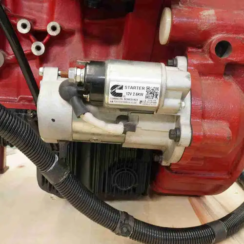 ISF2.8S4129 Engine Assembly - Image 7