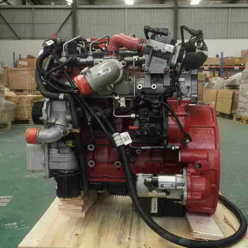 ISF2.8S4129 Engine Assembly - Image 5