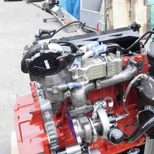 ISF3.8S4154 Engine Assembly - Image 12