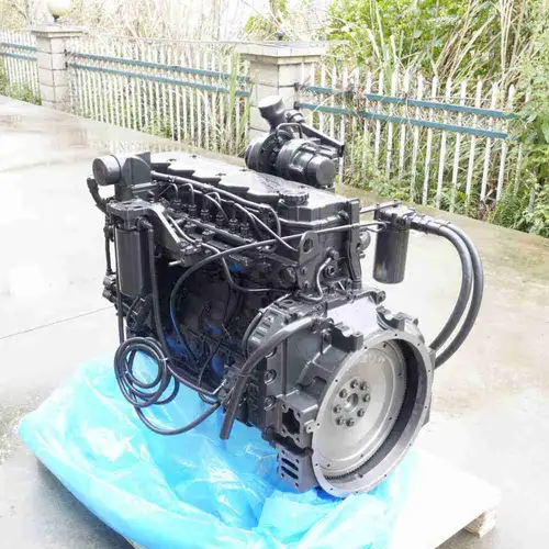 QSB6.7-C220 Engine Assembly - Image 3