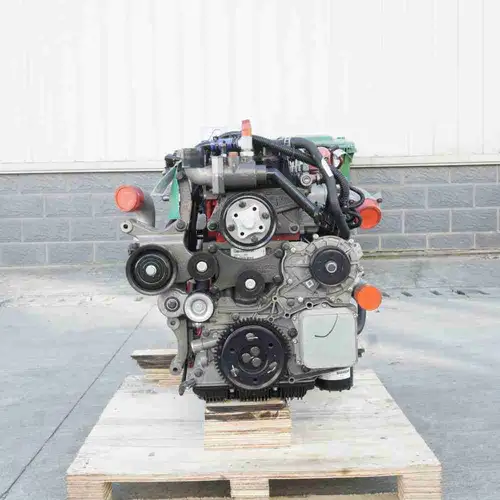 QST2.8T4C74L Engine Assembly - Image 4