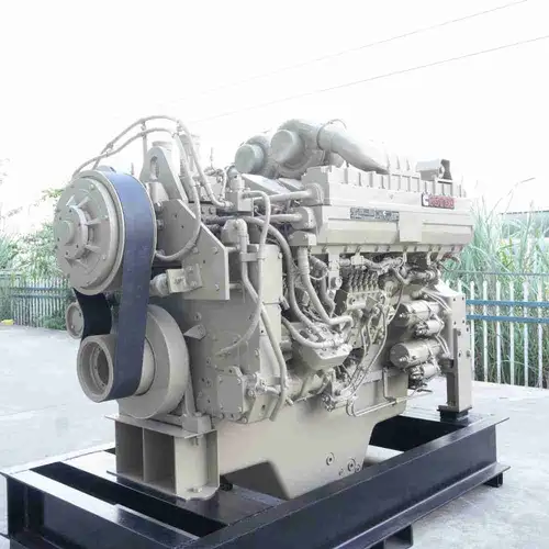 QST30-1050 Engine Assembly - Image 6