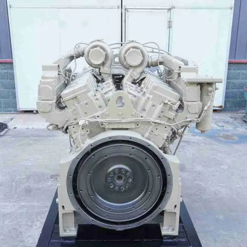 QST30-1050 Engine Assembly - Image 13