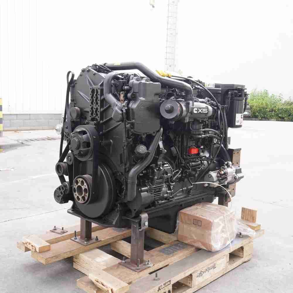QSX15-C550 Engine Assembly - Image 4
