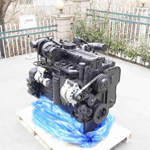 SAA6D114E-3 D65PX 发动机总成 Engine Assembly - Image 9