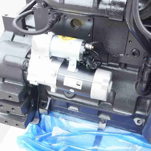 SAA6D114E-3 D65PX 发动机总成 Engine Assembly - Image 15