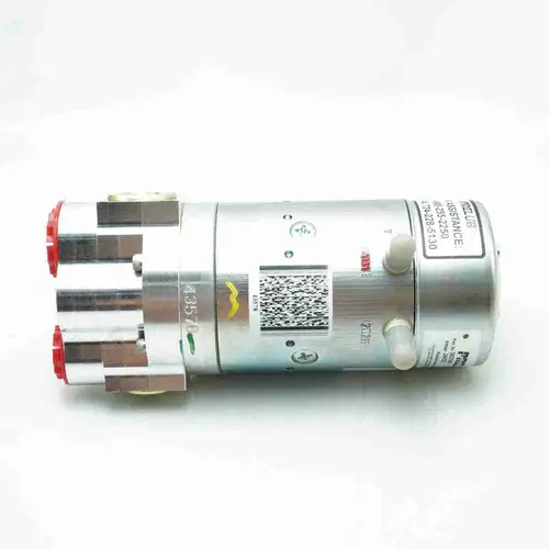 5541833 QSK60 Lubrication Motor - Image 2
