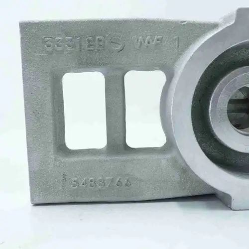 5483766 5483765 QST30 Fuel Filter Head - Image 3