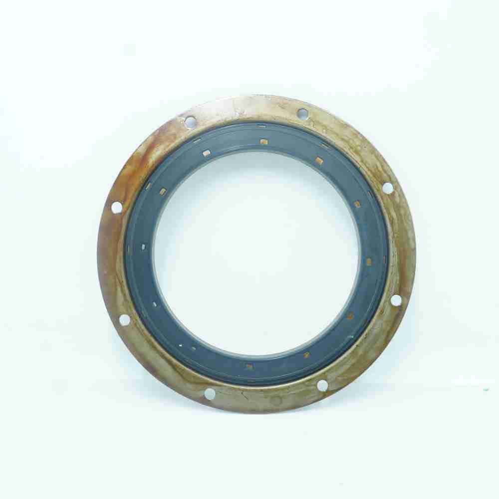 4922217 K19 Rear Crankshaft Oil Seal - Image 5