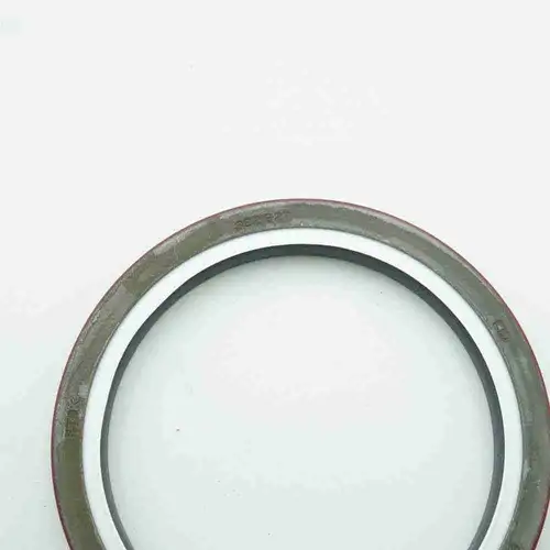 4025270 3921927 6CT Front Crankshaft Oil Seal - Image 5