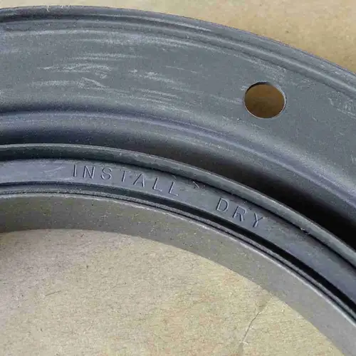 3099421 3160925 KTA19 QSK19 Rear Crankshaft Oil Seal - Image 8