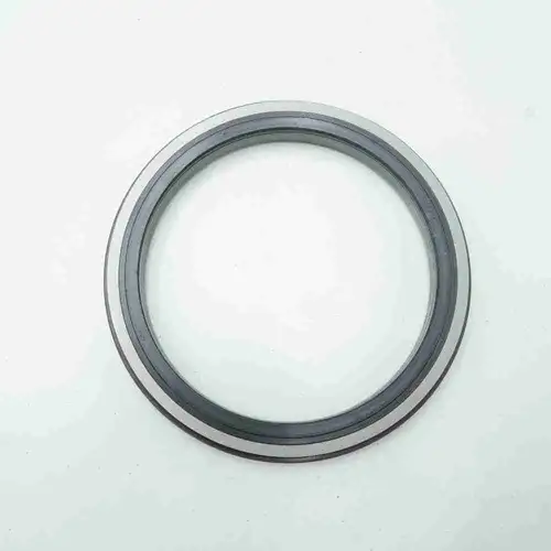 4096669 QSK23 Front Crankshaft Oil Seal - Image 4