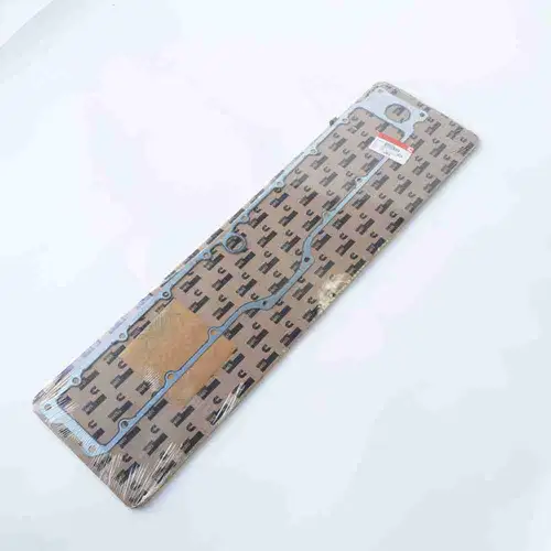 3689755 3104232 3682789 ISX Oil Cooler - Image 2