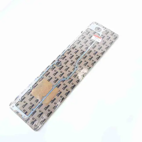 3689755 3104232 3682789 ISX Oil Cooler - Image 3
