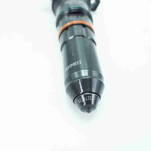 3076130 4307428 K19 K38 Injector - Image 6