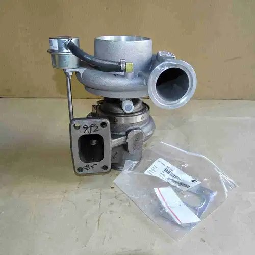 3076130 4307428 3062092 NT855 Injector - Image 5
