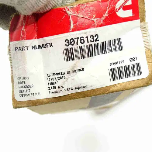 3076132 KTA19 K38 K50 Injector - Image 6