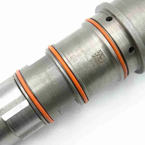 3076132 KTA19 K38 K50 Injector - Image 9