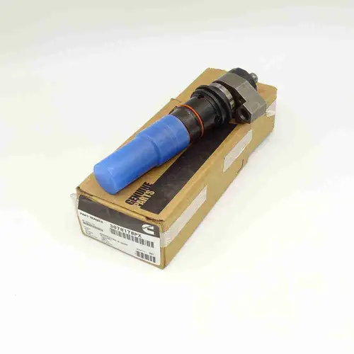 3070178 NT855 K19 K38 Injector - Image 5