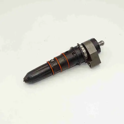 3070178 NT855 K19 K38 Injector - Image 9