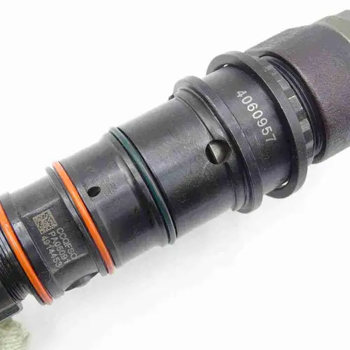 4914453 NT855 NTA855-G3 K19 Injector - Image 9
