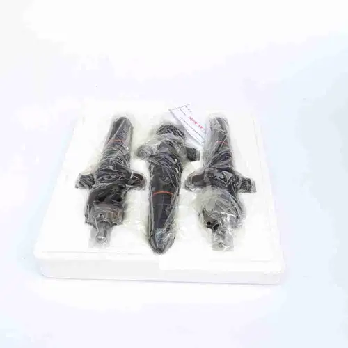 3076703 3279719 NT855 K19 Injector - Image 3
