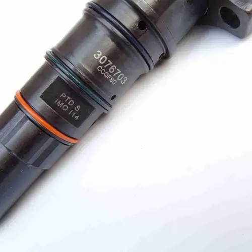 3076703 3279719 NT855 K19 Injector - Image 8