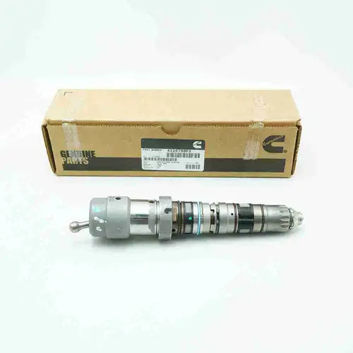 4326780 4088427 4087893 QSK45 Injector - Image 2