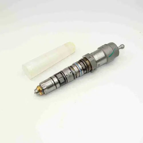 4326781 4088428 4087894 QSK60 Injector - Image 3