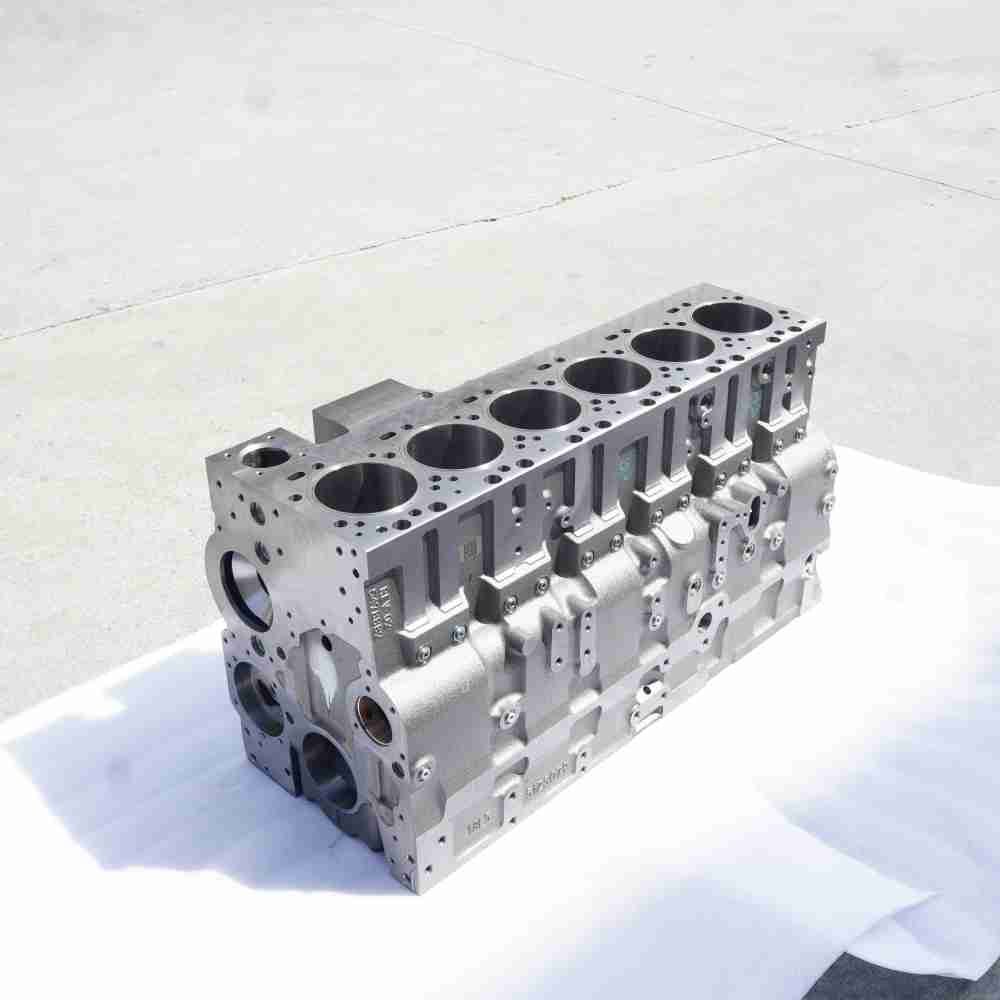 5662123 ISL QSL L9 Cylinder Block - Image 3