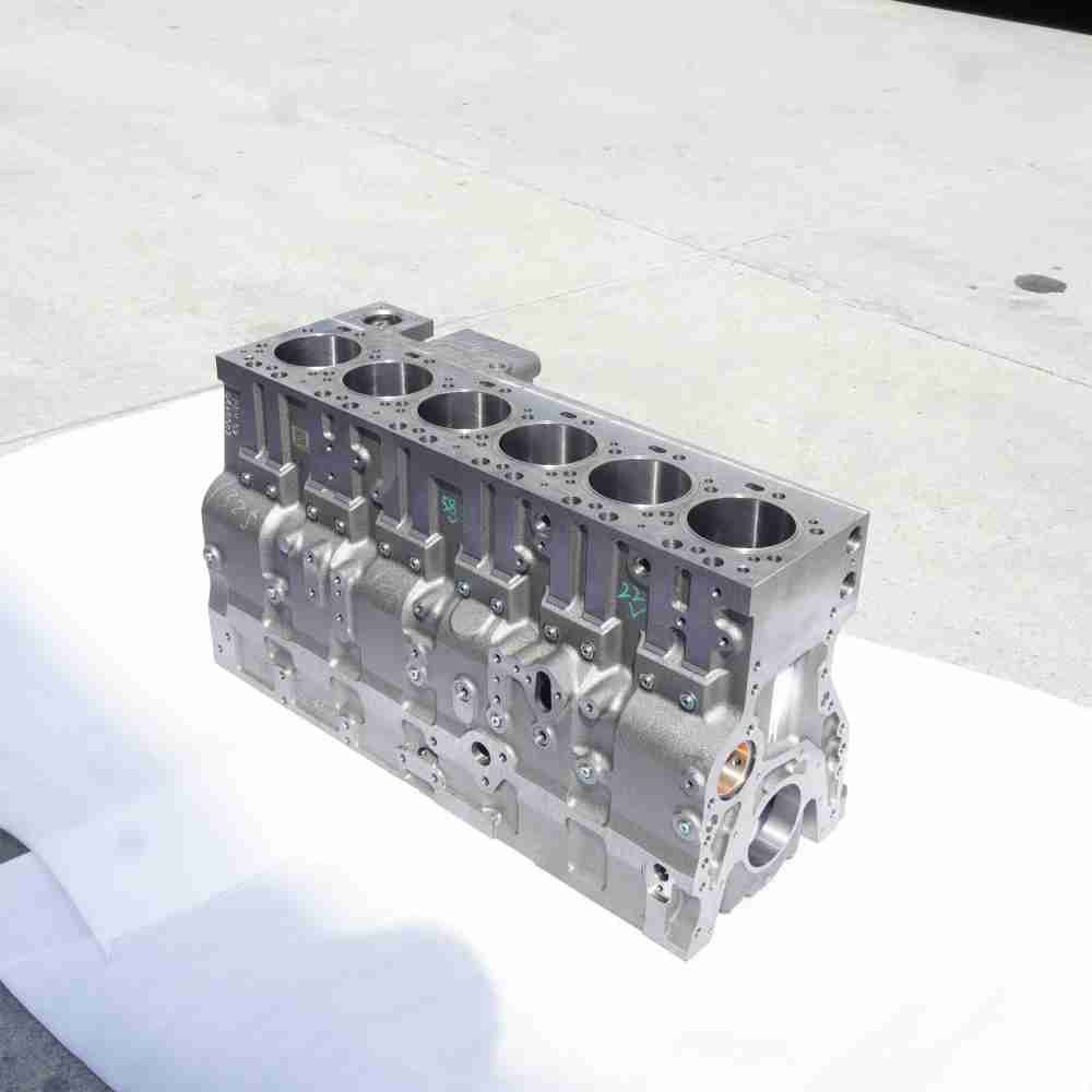 5662123 ISL QSL L9 Cylinder Block - Image 4